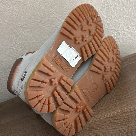 Women’s Timberland Boots Gray/Rose Gold, Size 9 M - Picture 4 of 11